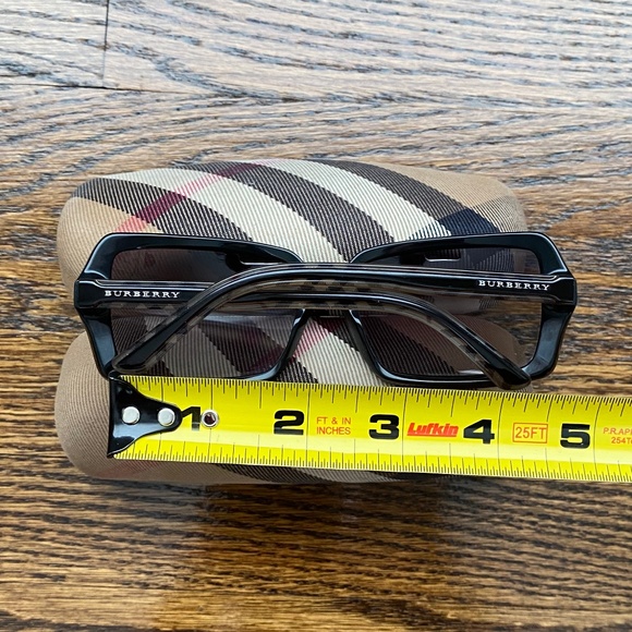 Authentic Burberry Sunglasses - Picture 7 of 14